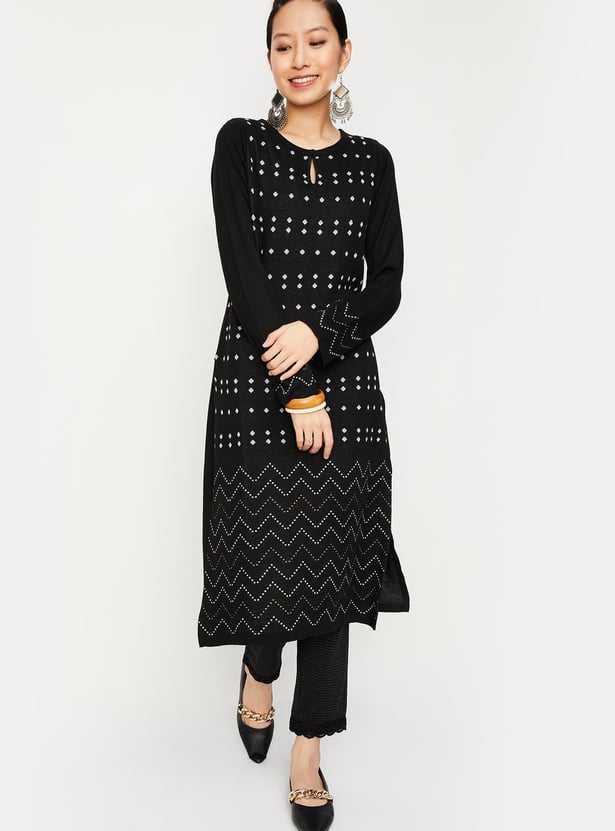 Women Jacquard Keyhole Neck Winter Kurta