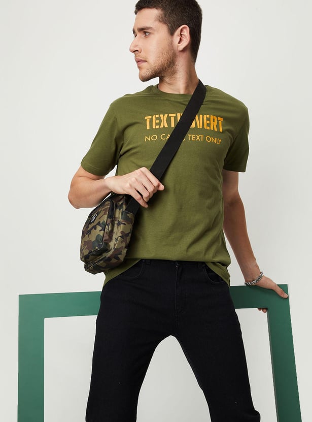 Men Typographic Printed Slim Fit T-shirt